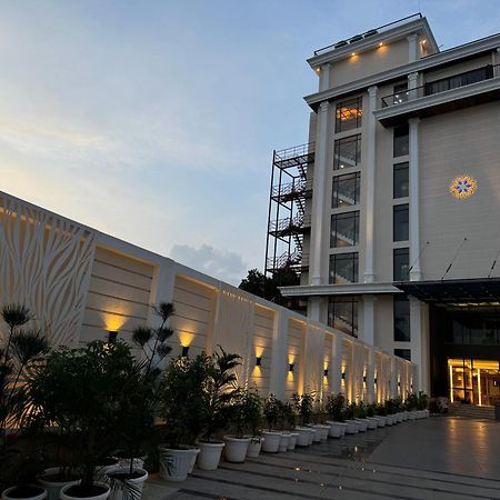 The Mudra Hotel Varanasi Dış mekan fotoğraf